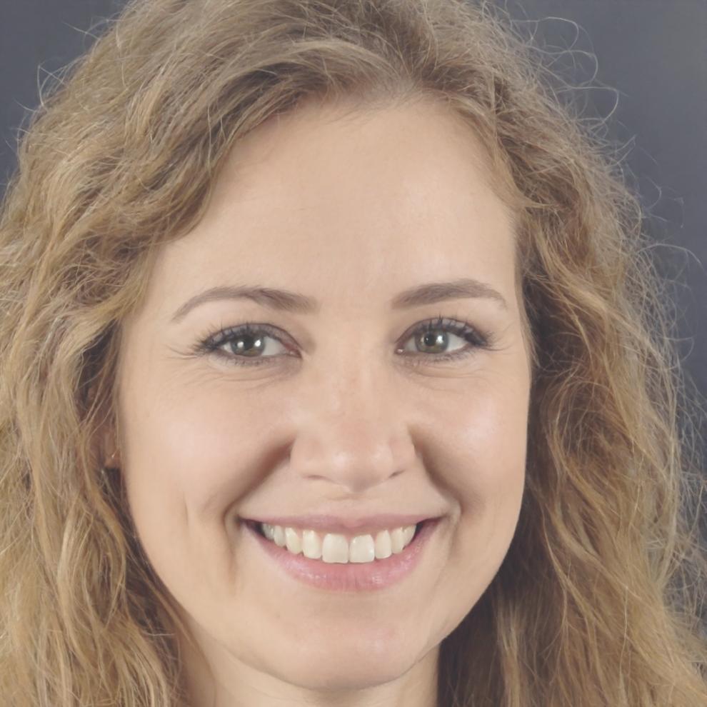 Sarah Weber, Senior Dozentin für Portfoliomanagement bei brionexolavira